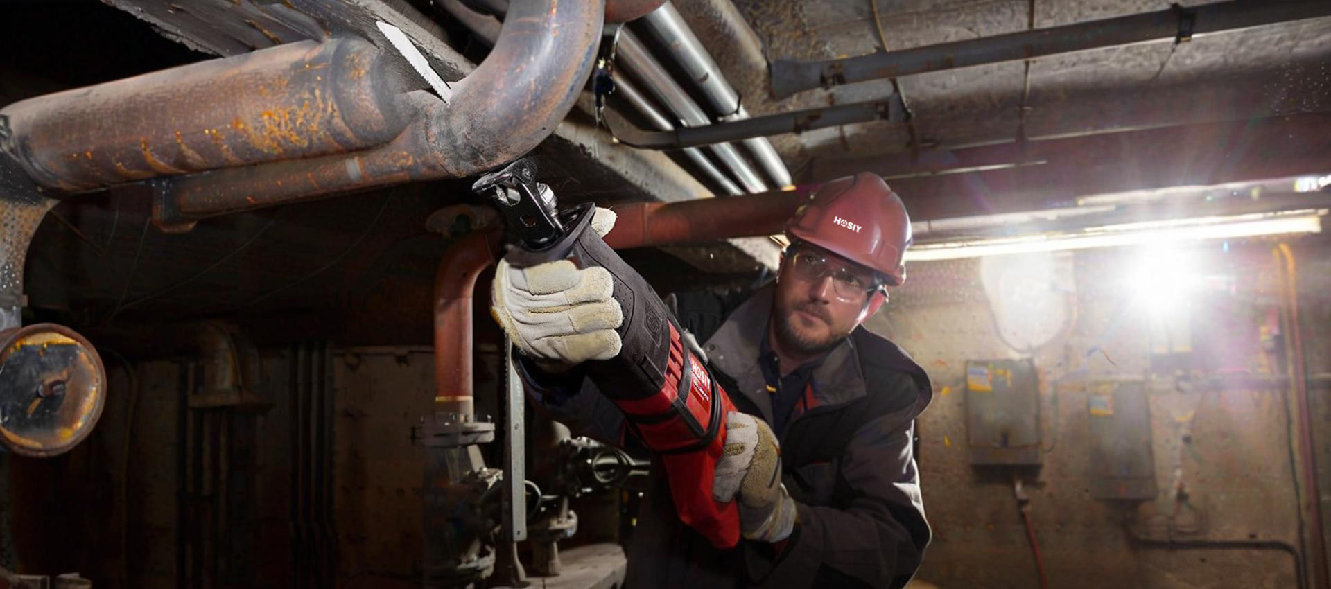 以科技守护安全，共创未来